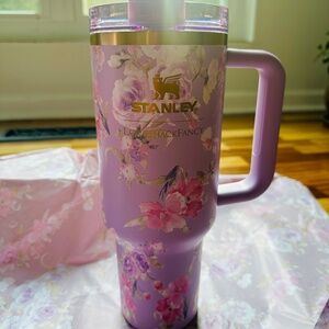 NWT Stanley x Love Shack Fancy - FLORAL "HAPPY THOUGHTS" 40 oz.